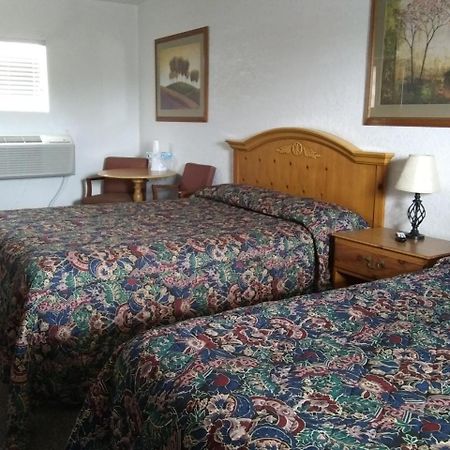 Circle S Lodge Gering Экстерьер фото